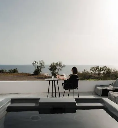 Swell Suites, Santorini