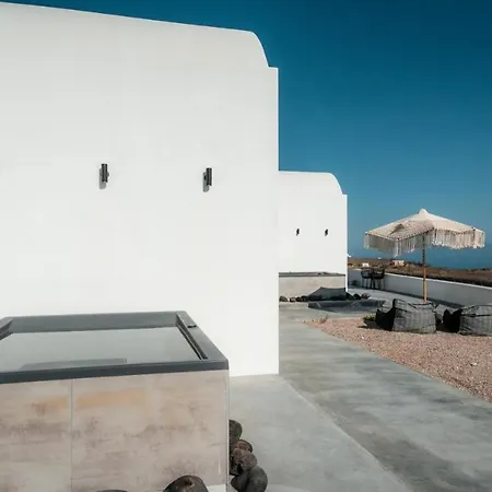 Villa Swell Suites, Santorini *