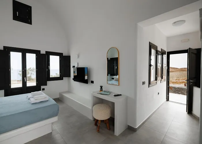 Swell Suites, Santorini فيلة