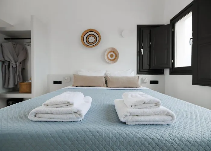 Swell Suites, Santorini فيلة Vourvoúlos