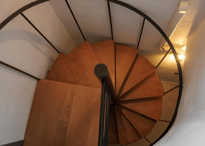 Swell Suites, Santorini Vourvoúlos